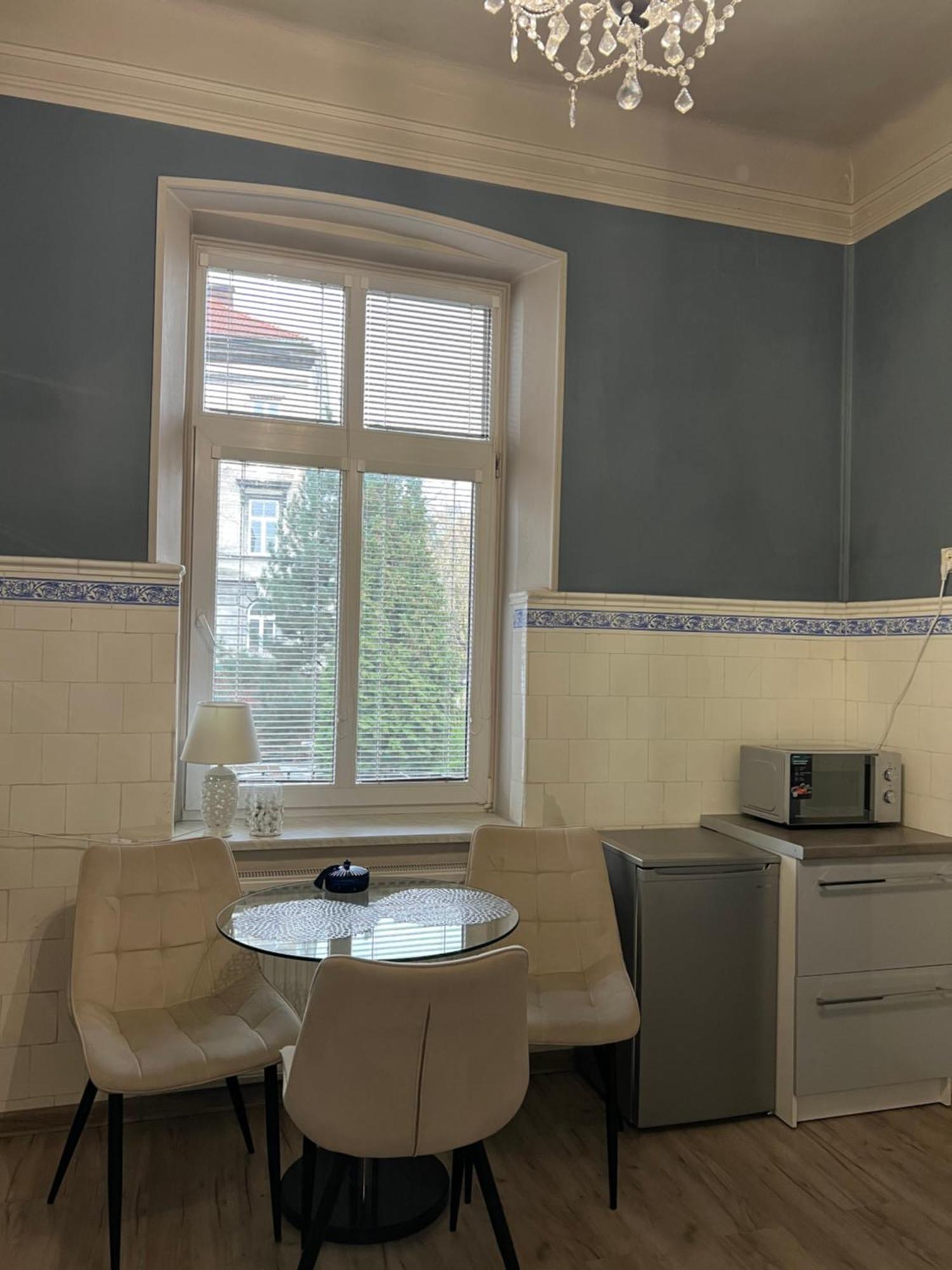 Apartamenty Przy Dworcu Przemyśl 外观 照片